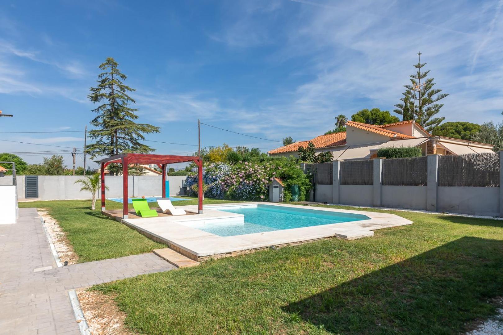 Homestay Magnifico En Montesano San Antonio de Banageber